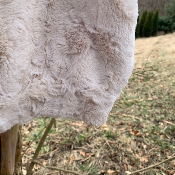 Anthropologie Maeve Faux Fur Tee in Cream - Picture 9 of 13